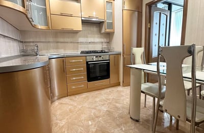 Аренда ухоженной 2-комнатной квартиры, 47 м², Центр, Кишинёв, Молдова
